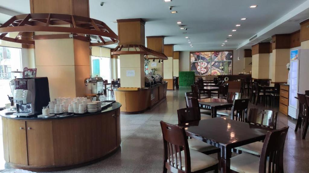 Western Grand Hotel Ratchaburi Banbangkra Kültér fotó