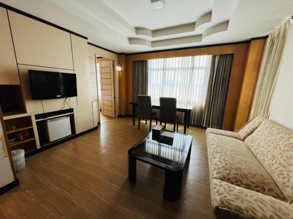 Western Grand Hotel Ratchaburi Banbangkra Kültér fotó