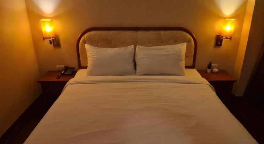 Western Grand Hotel Ratchaburi Banbangkra Kültér fotó