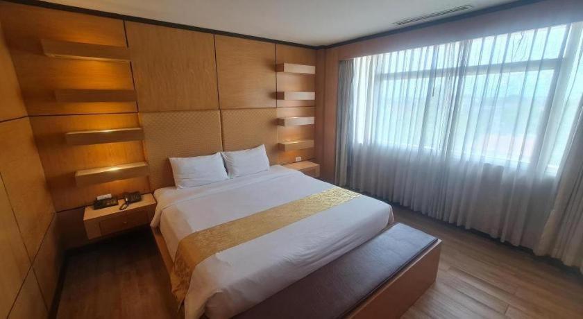 Western Grand Hotel Ratchaburi Banbangkra Kültér fotó