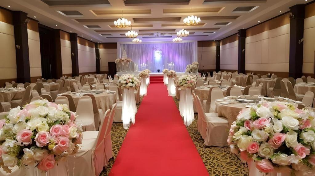 Western Grand Hotel Ratchaburi Banbangkra Kültér fotó